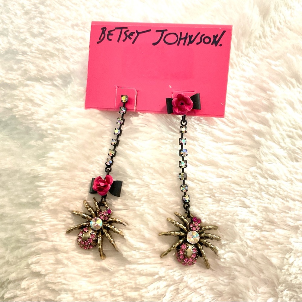 BETSEY JOHNSON EARRINGS - Picture 2 of 3